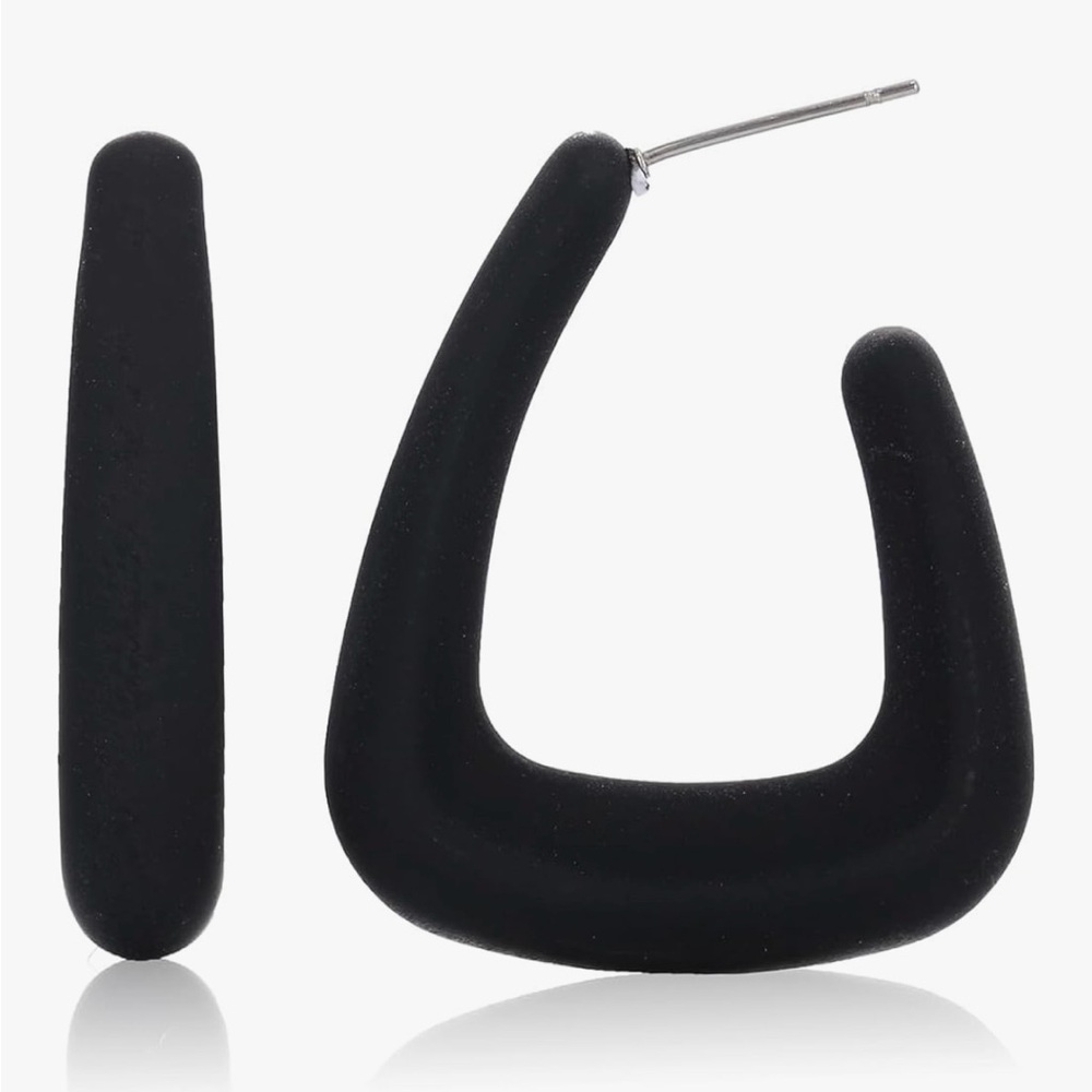 Modern Black Geometric Earrings